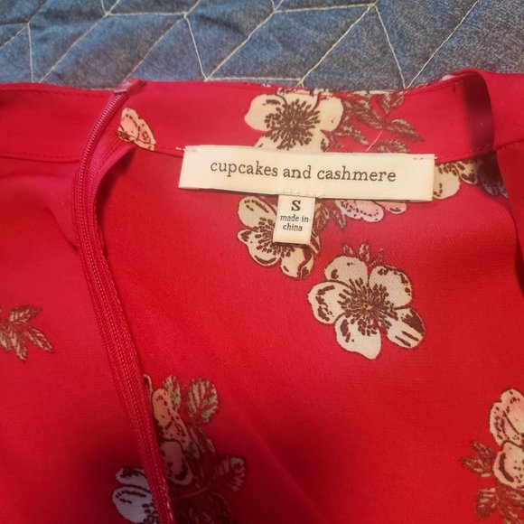 CUPCAKES & CASHMERE TIPTON Floral Cherry Blossom Blouse Top Peplum Hem Size S - Picture 7 of 12
